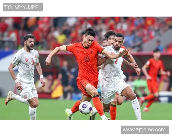 2019男足东亚杯中国队迎战韩国队激战回顾与精彩瞬间分析